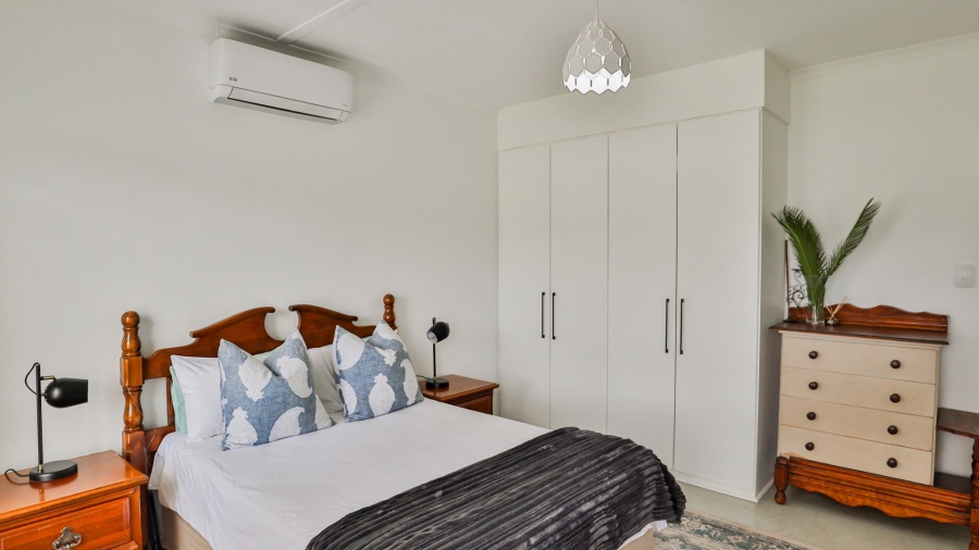 To Let 3 Bedroom Property for Rent in The Coves North West